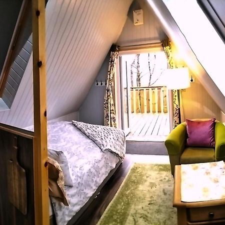 Glenfinnan Retreats, Ash Cabin Экстерьер фото